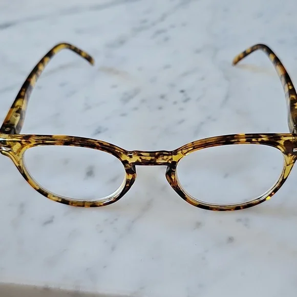 Peepers Kennedy +2.00 Readers - Picture 2 of 7